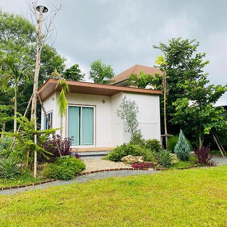 Homdoiintr Farmstay ฮ่อมดอยอินทร์ ฟาร์มสเตย์ Ban Huai Kaeo المظهر الخارجي الصورة